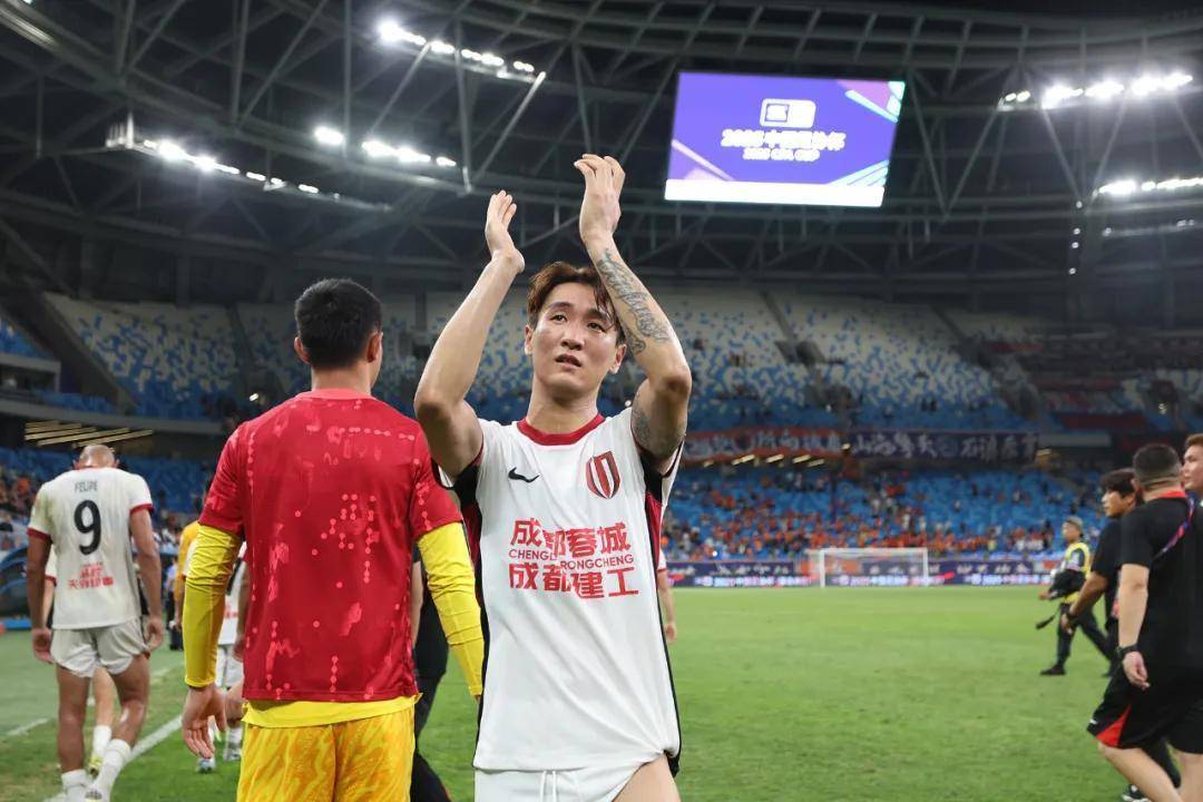 Jiuyou Sports成都蓉城发布备战花絮；国际比赛日临场应变；CBA常规赛任务艰巨；赛季目标并未改变的简单介绍