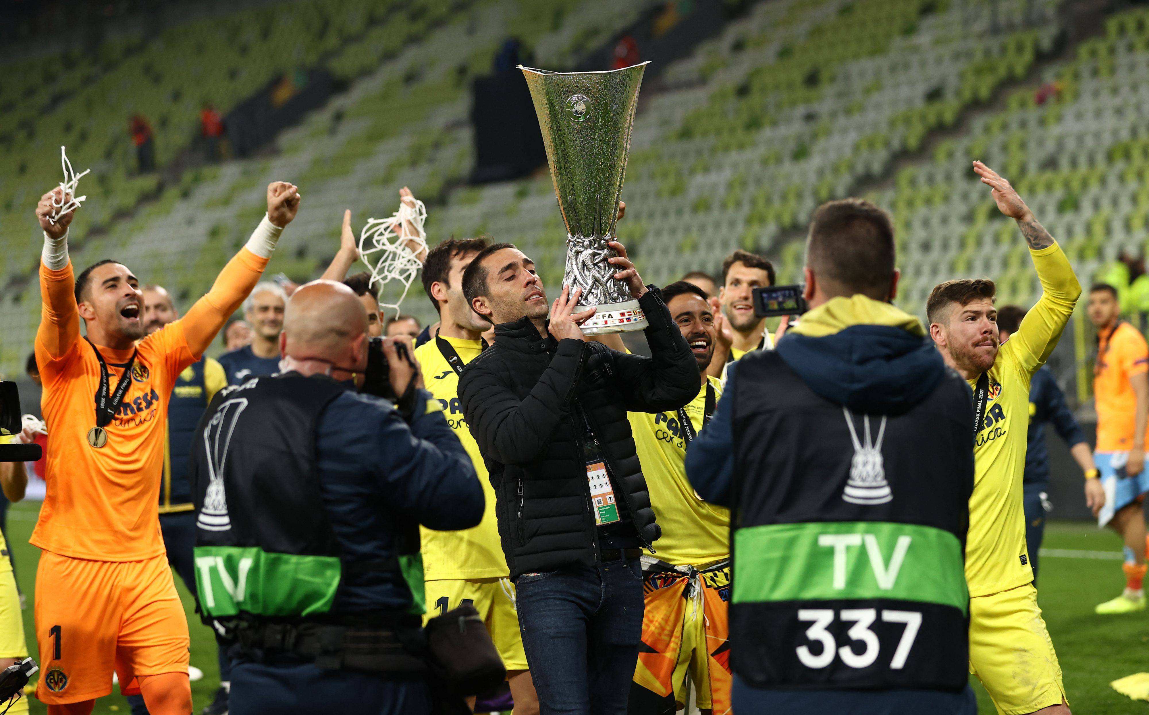 APP下载包含窗口期瓦伦西亚调整名单以备欧超杯国际比赛日印第安纳步行者备战德甲，关键时刻瓦伦西亚回应争议直接炸裂的词条